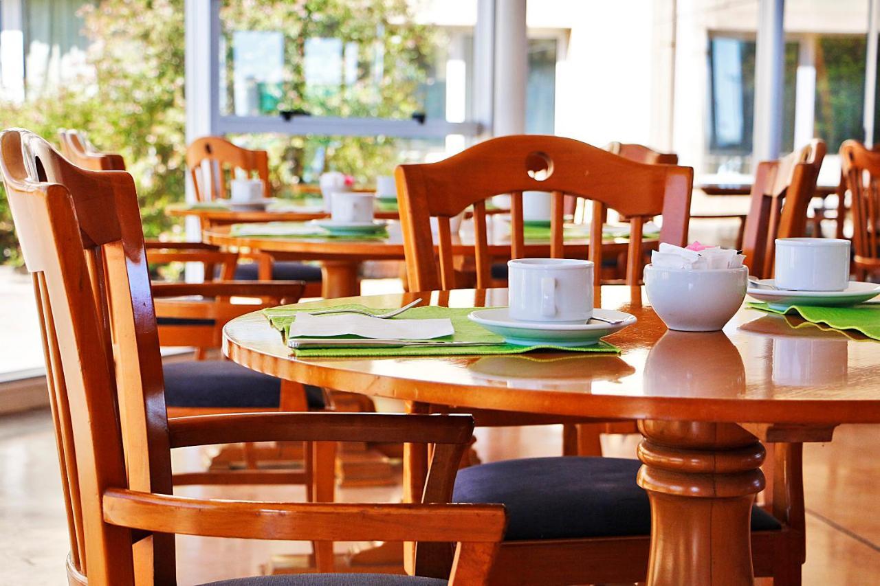 Paradores Austral Bahía Blanca Extérieur photo