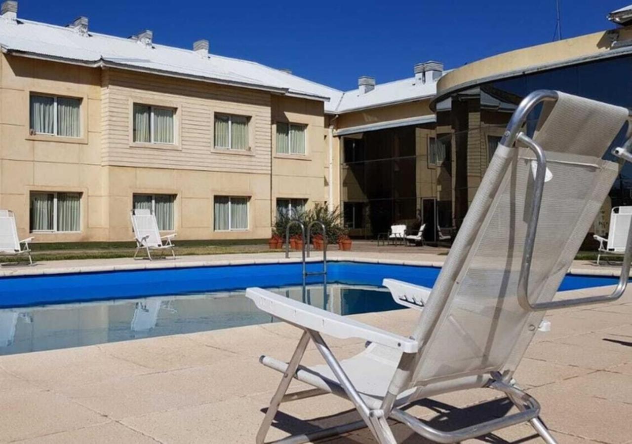 Paradores Austral Bahía Blanca Extérieur photo