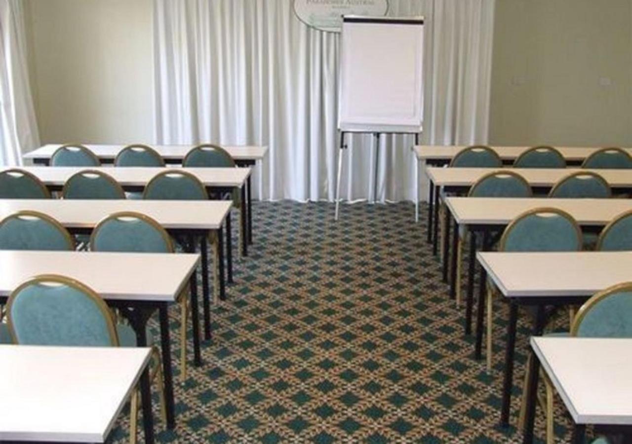 Paradores Austral Bahía Blanca Extérieur photo